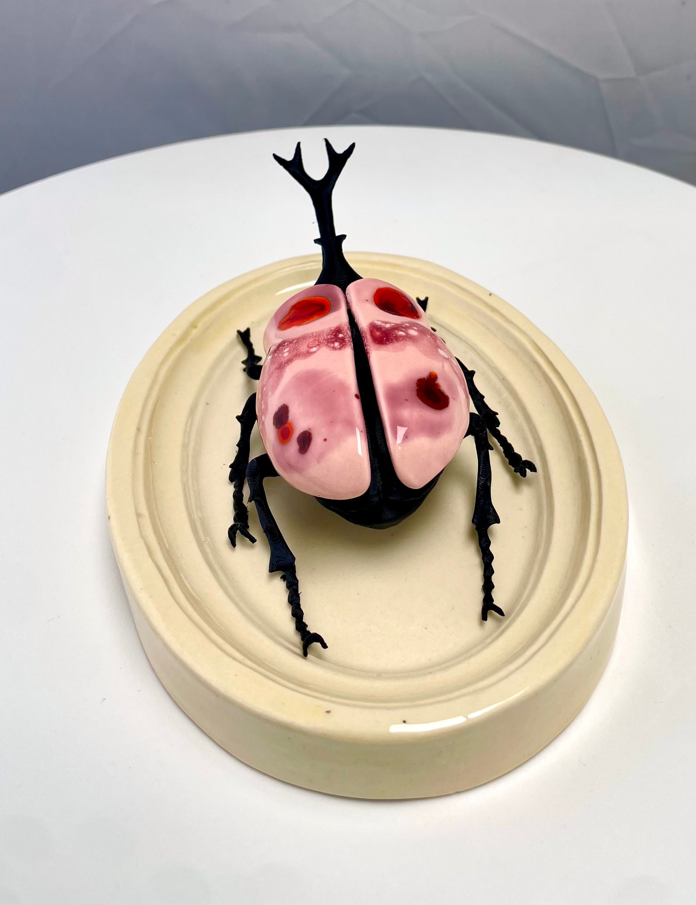 Chromatic Beetle Strawberry Cream