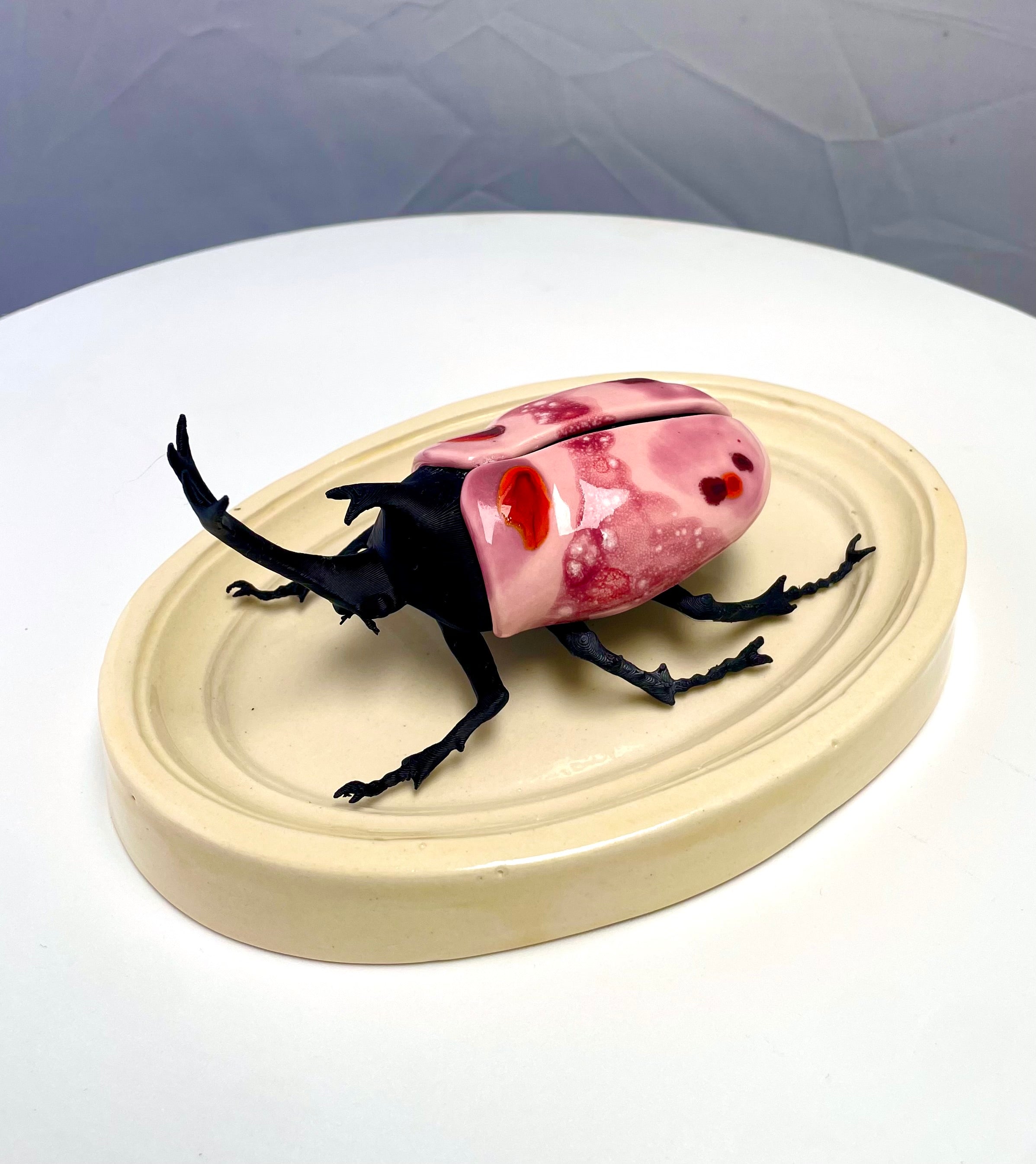 Chromatic Beetle Strawberry Cream
