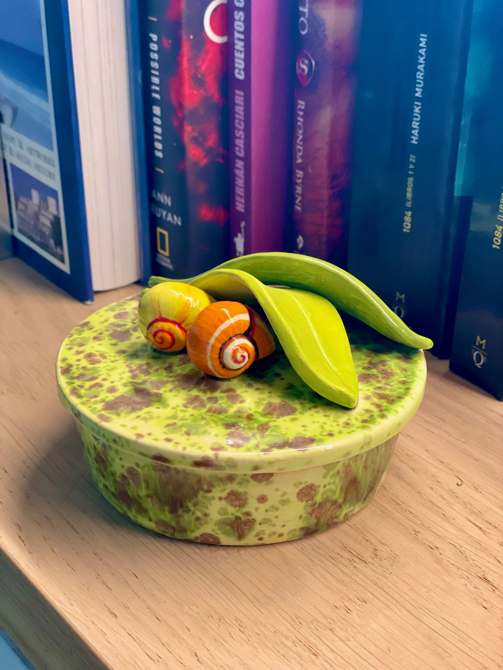 Ceramic Jewelry box Handcrafted Chromatic Polymita Green