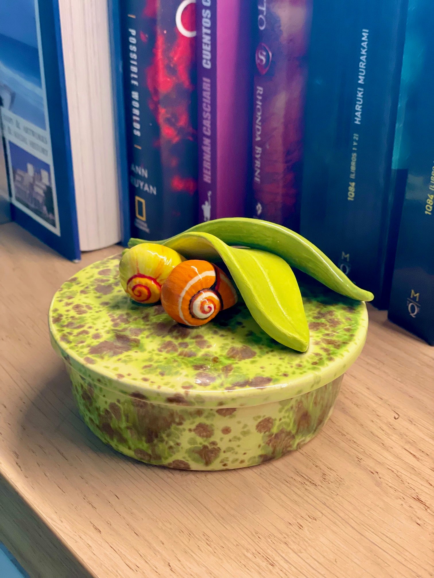 Ceramic Jewelry box Handcrafted Chromatic Polymita Green