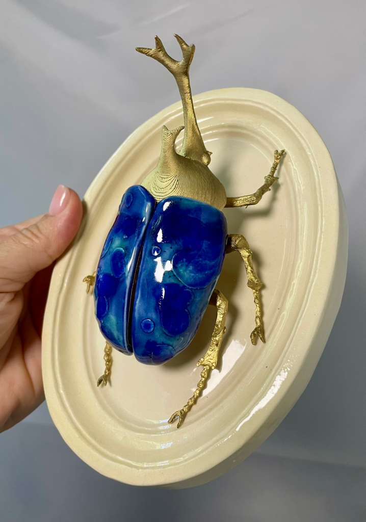 Chromatic Beetle Golden Reef