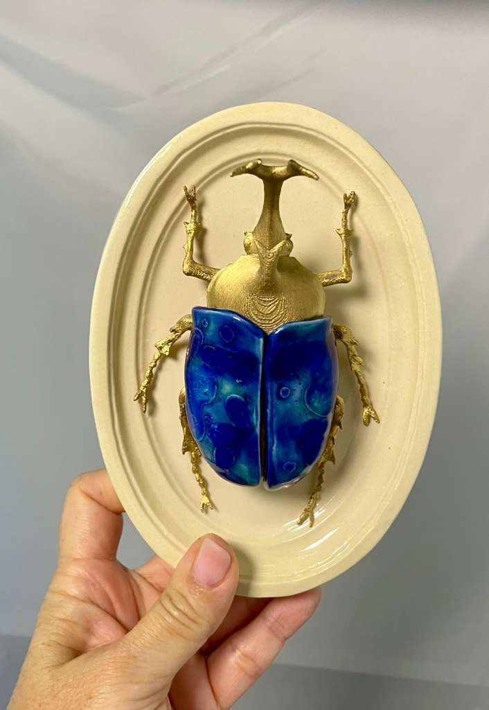 Chromatic Beetle Golden Reef