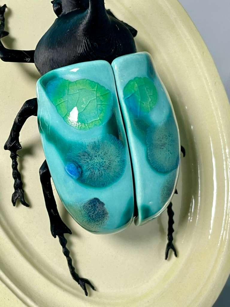 Chromatic Beetle Life