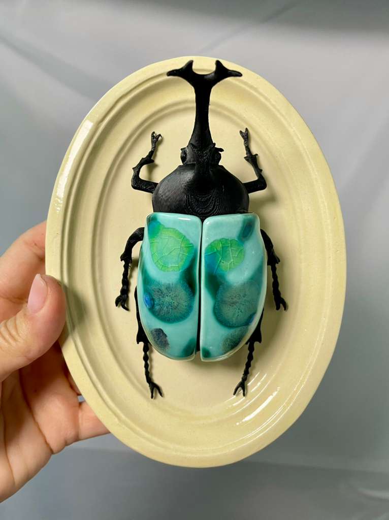 Chromatic Beetle Life