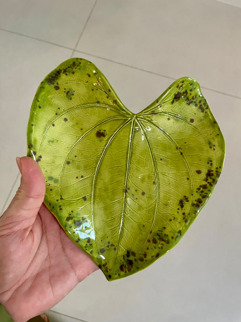Unique Ceramic Leaf Tray Chartreuse