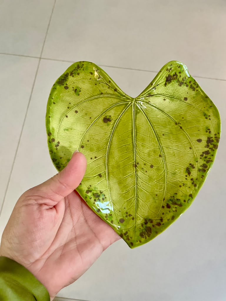Unique Ceramic Leaf Tray Chartreuse
