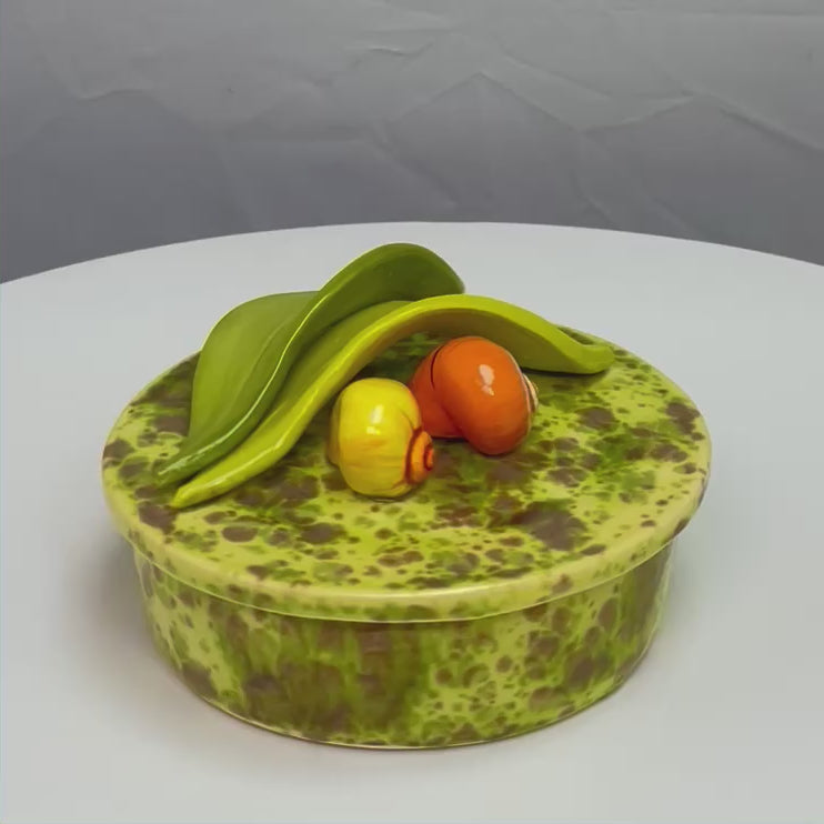 Ceramic Jewelry box Handcrafted Chromatic Polymita Green